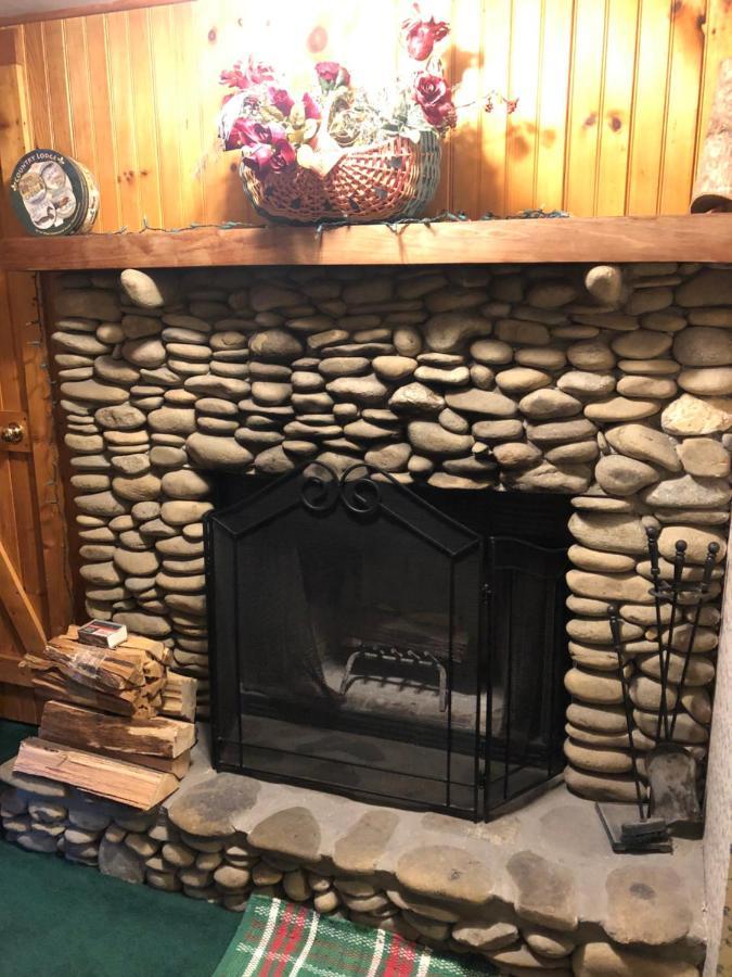 Smokies Bed And Breakfast - Evergreen Cottage Inn Pigeon Forge Eksteriør billede