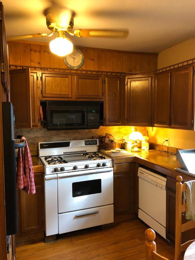 Smokies Bed And Breakfast - Evergreen Cottage Inn Pigeon Forge Eksteriør billede