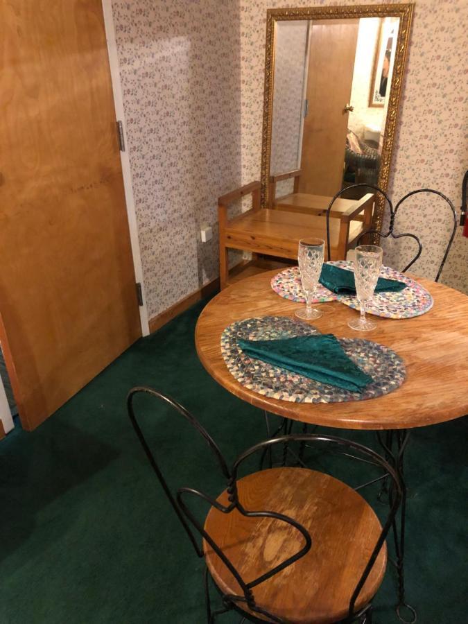 Smokies Bed And Breakfast - Evergreen Cottage Inn Pigeon Forge Eksteriør billede